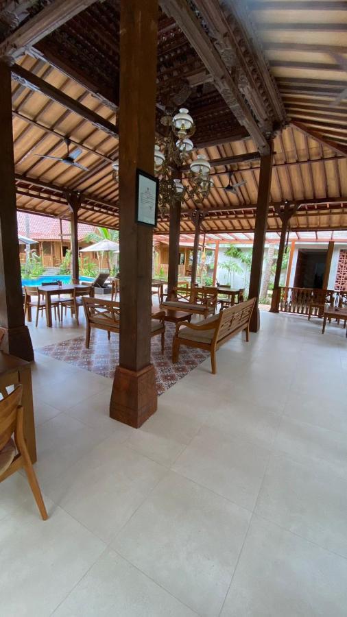 Gretek Villa Lova Sambirenteng מראה חיצוני תמונה